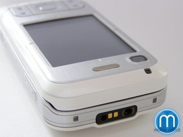 Nokia 6110 Navigator