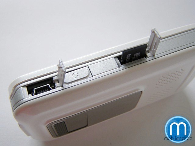 Nokia 6110 Navigator