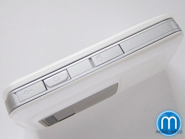 Nokia 6110 Navigator