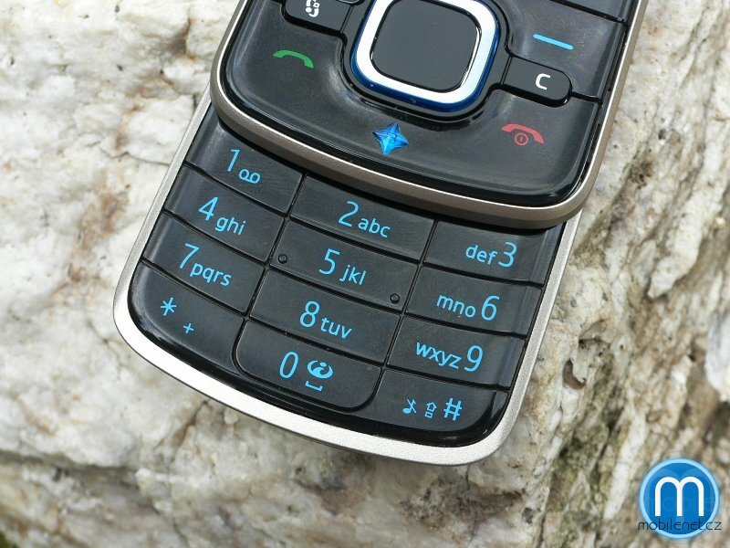Nokia 6210 Navigator