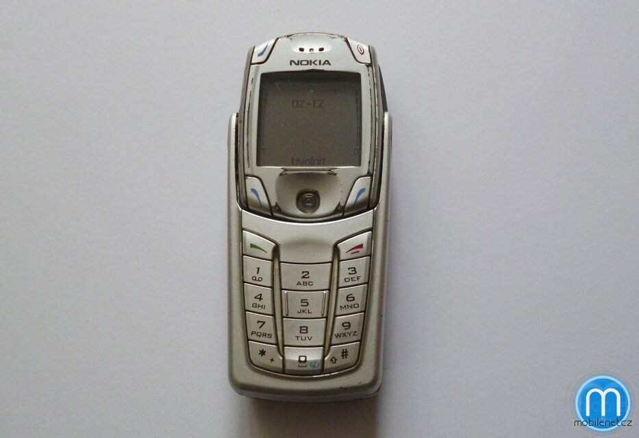 Nokia 6820