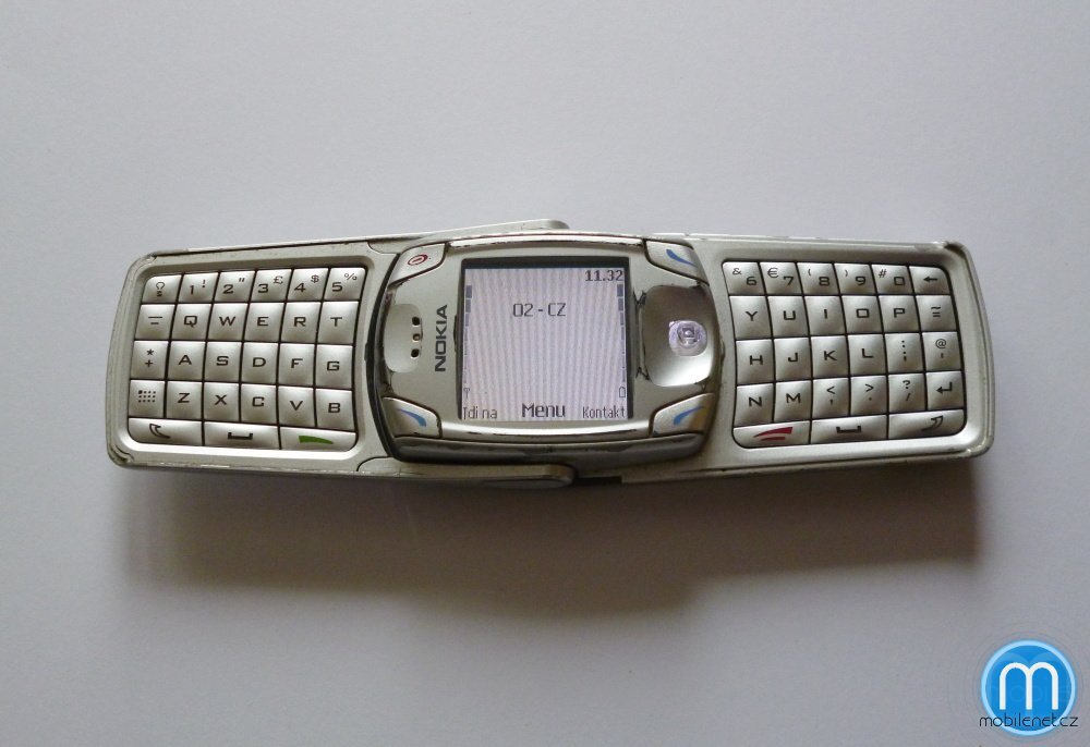 Nokia 6820