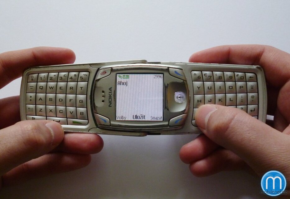 Nokia 6820