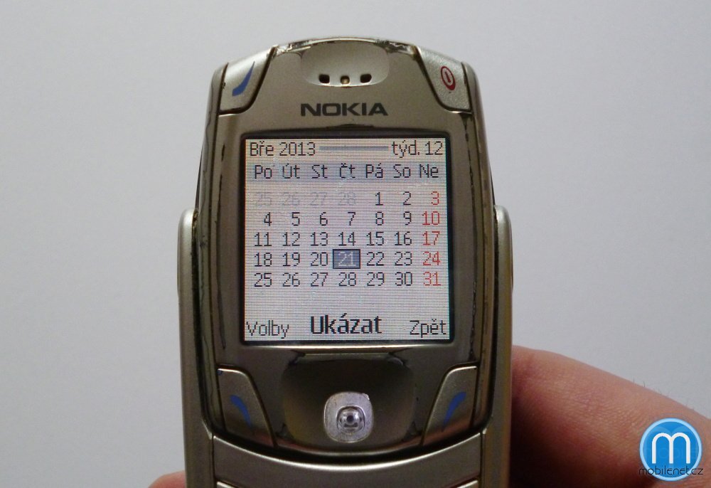 Nokia 6820