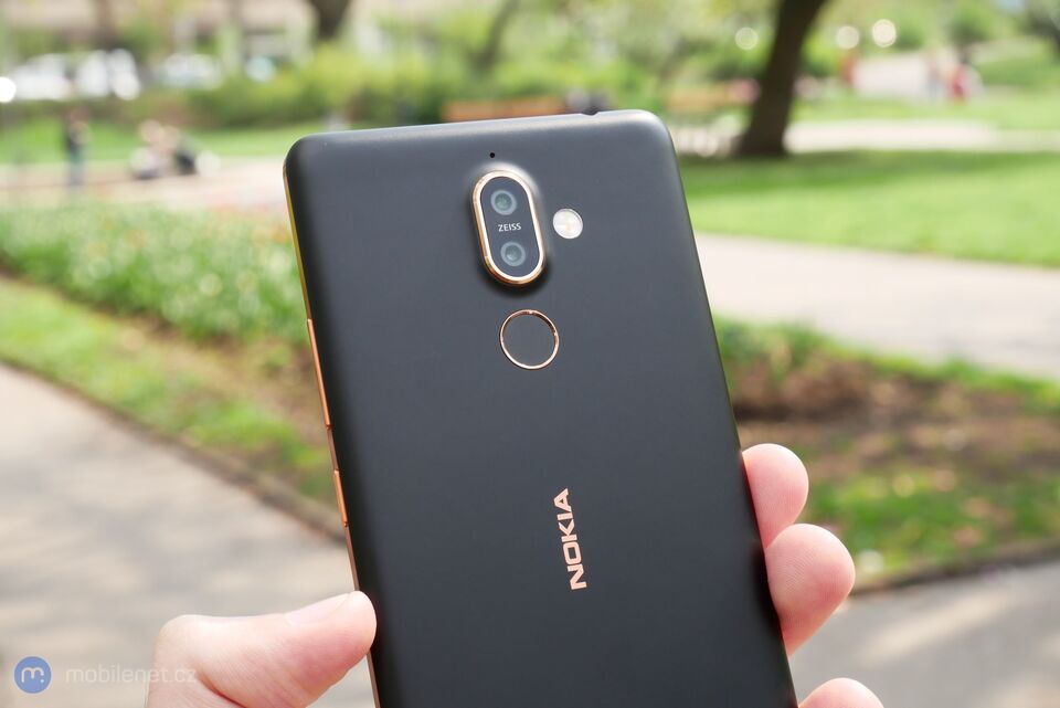 Nokia 7 Plus