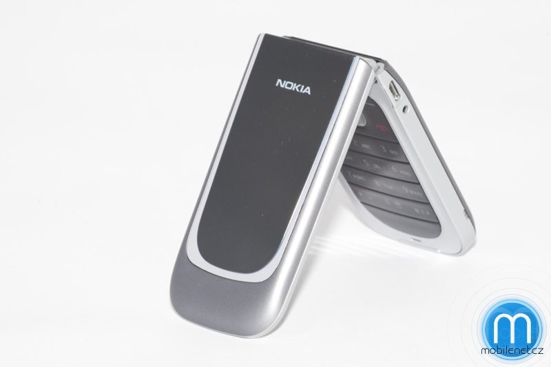 Nokia 7020