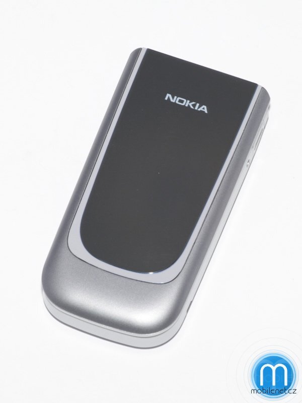 Nokia 7020