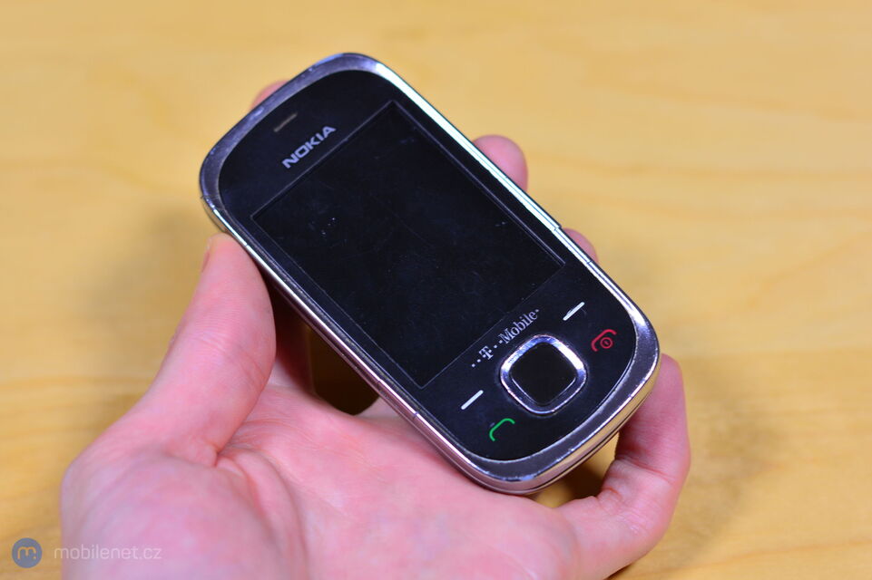 Nokia 7230