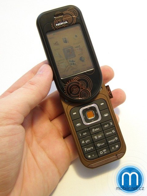 Nokia 7373