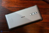Nokia 8