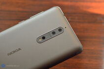 Nokia 8