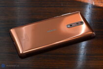 Nokia 8