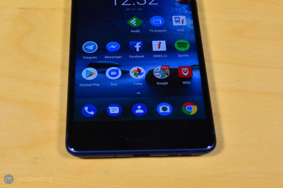 Nokia 8