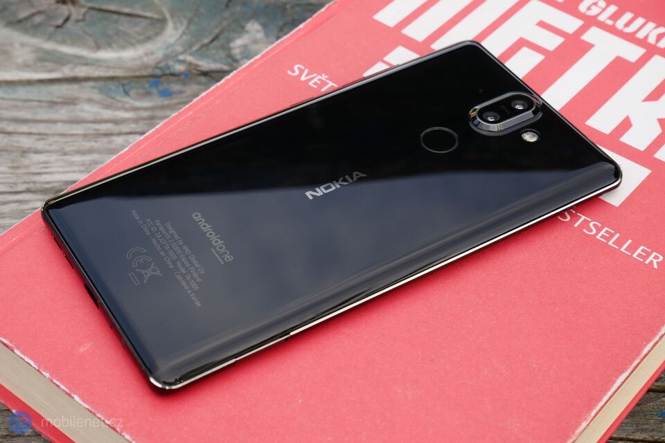 Nokia 8 Sirocco