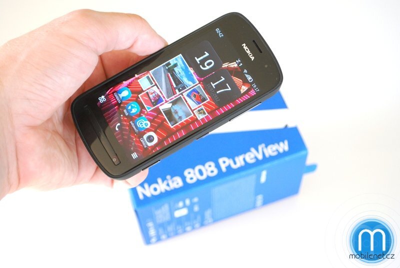 Nokia 808 PureView