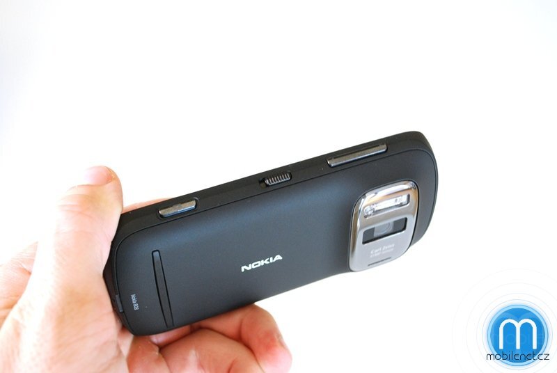 Nokia 808 PureView