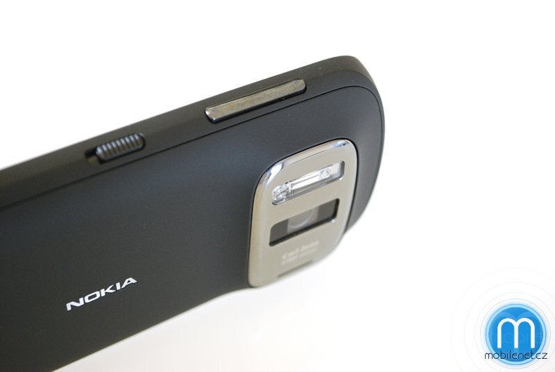 Nokia 808 PureView