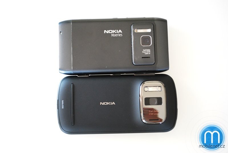 Nokia 808 PureView