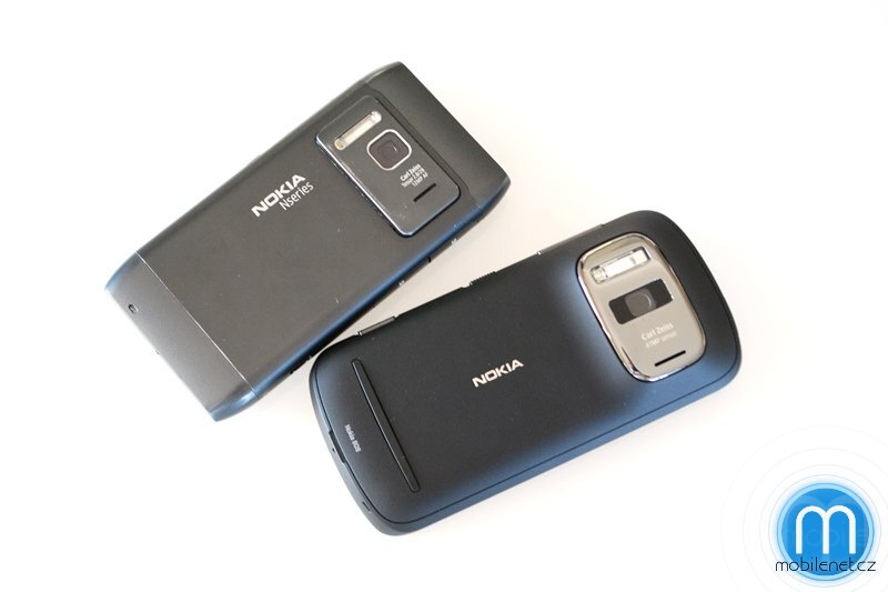 Nokia 808 PureView