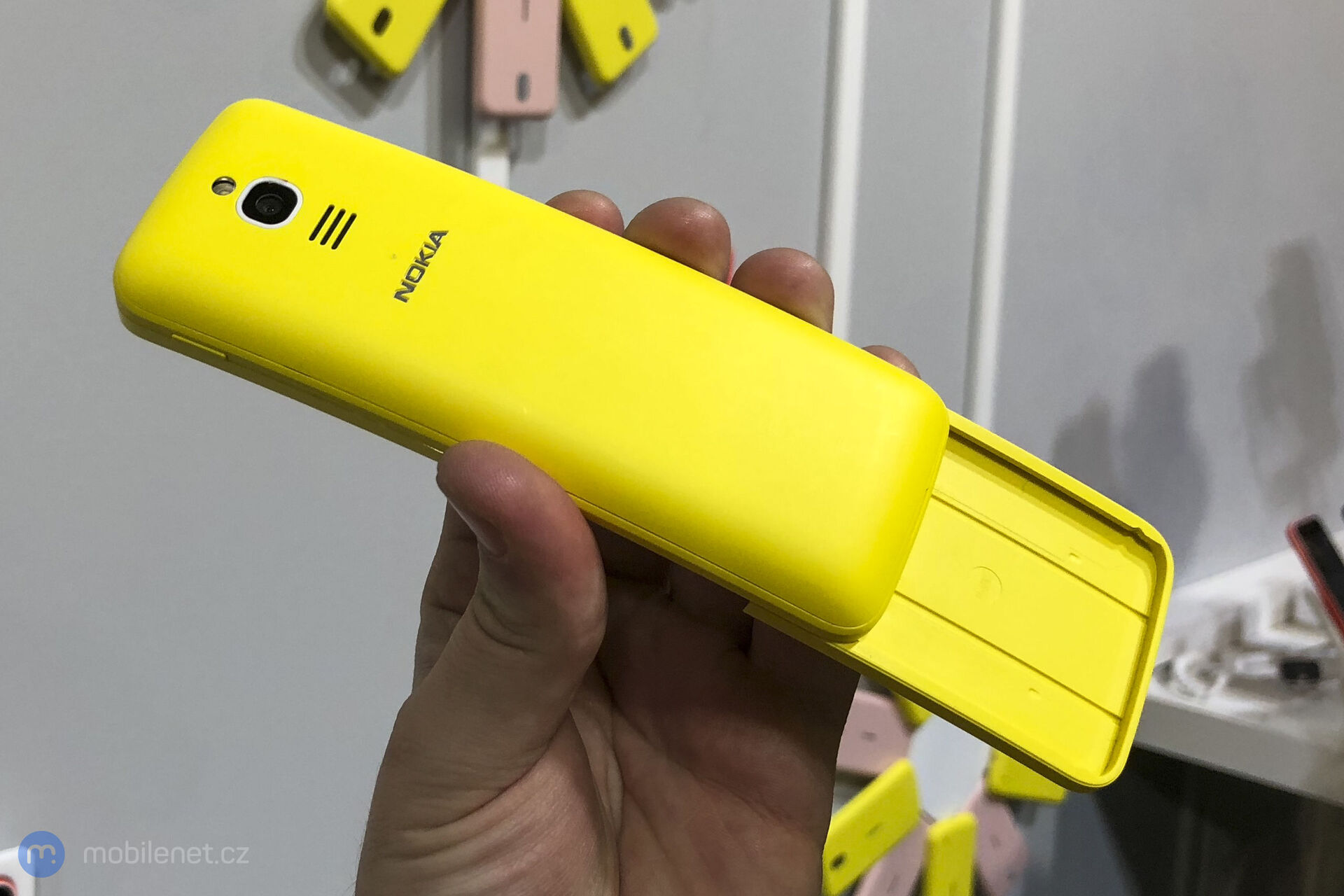 Nokia 8110 (2018)