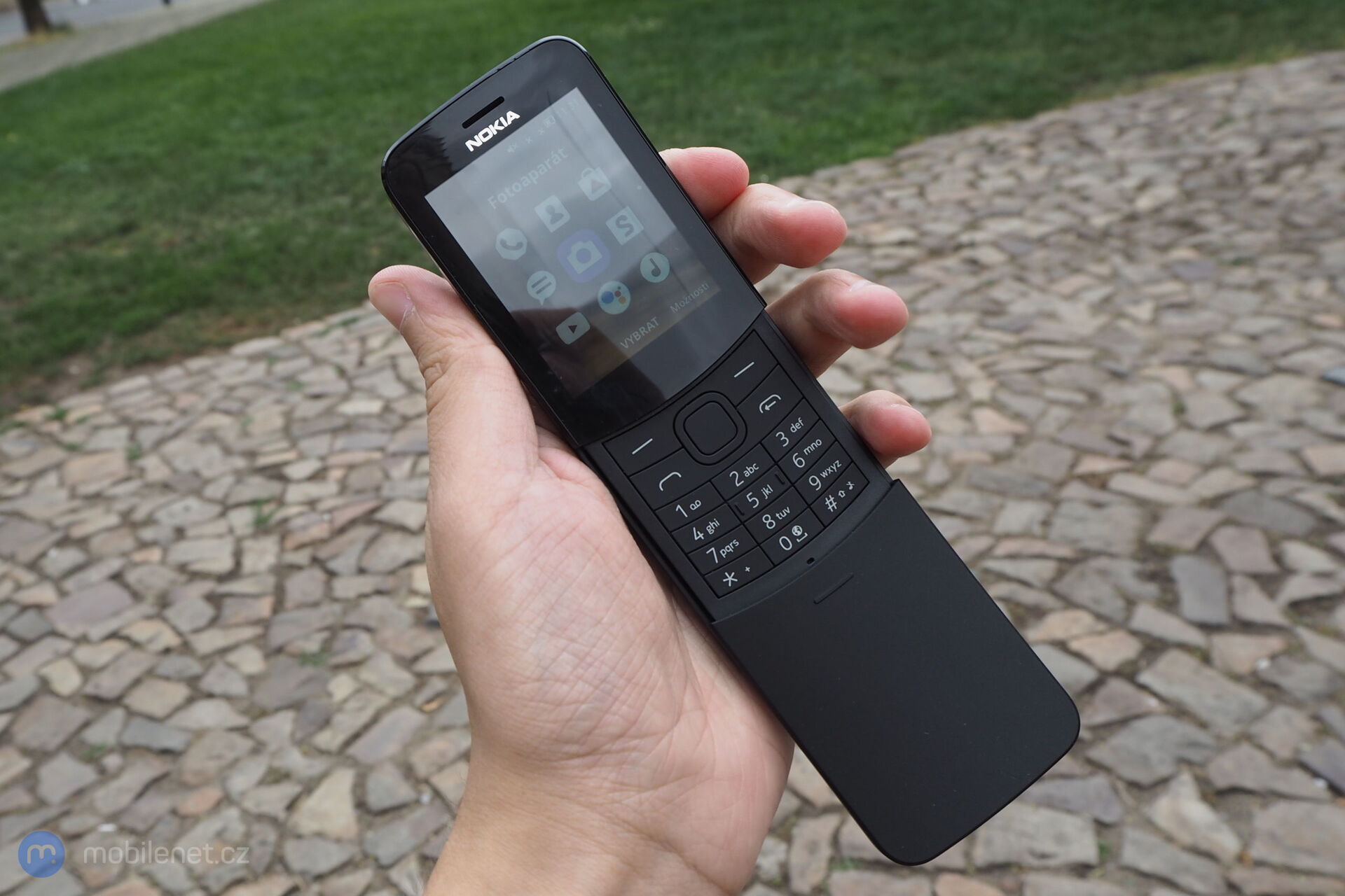 Nokia 8110 (2018)