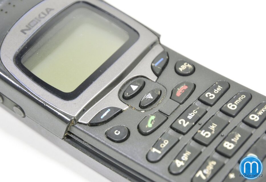 Nokia 8110i