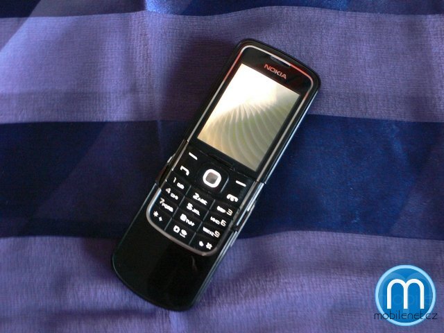 Nokia 8600 Luna