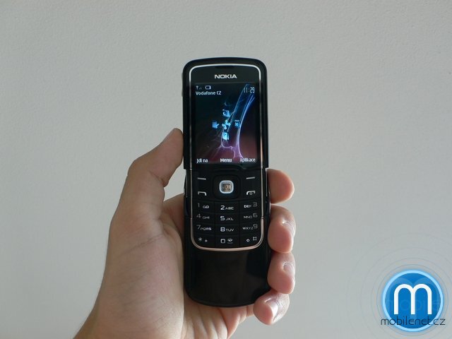 Nokia 8600 Luna
