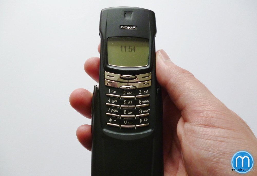 Nokia 8910