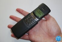 Nokia 8910