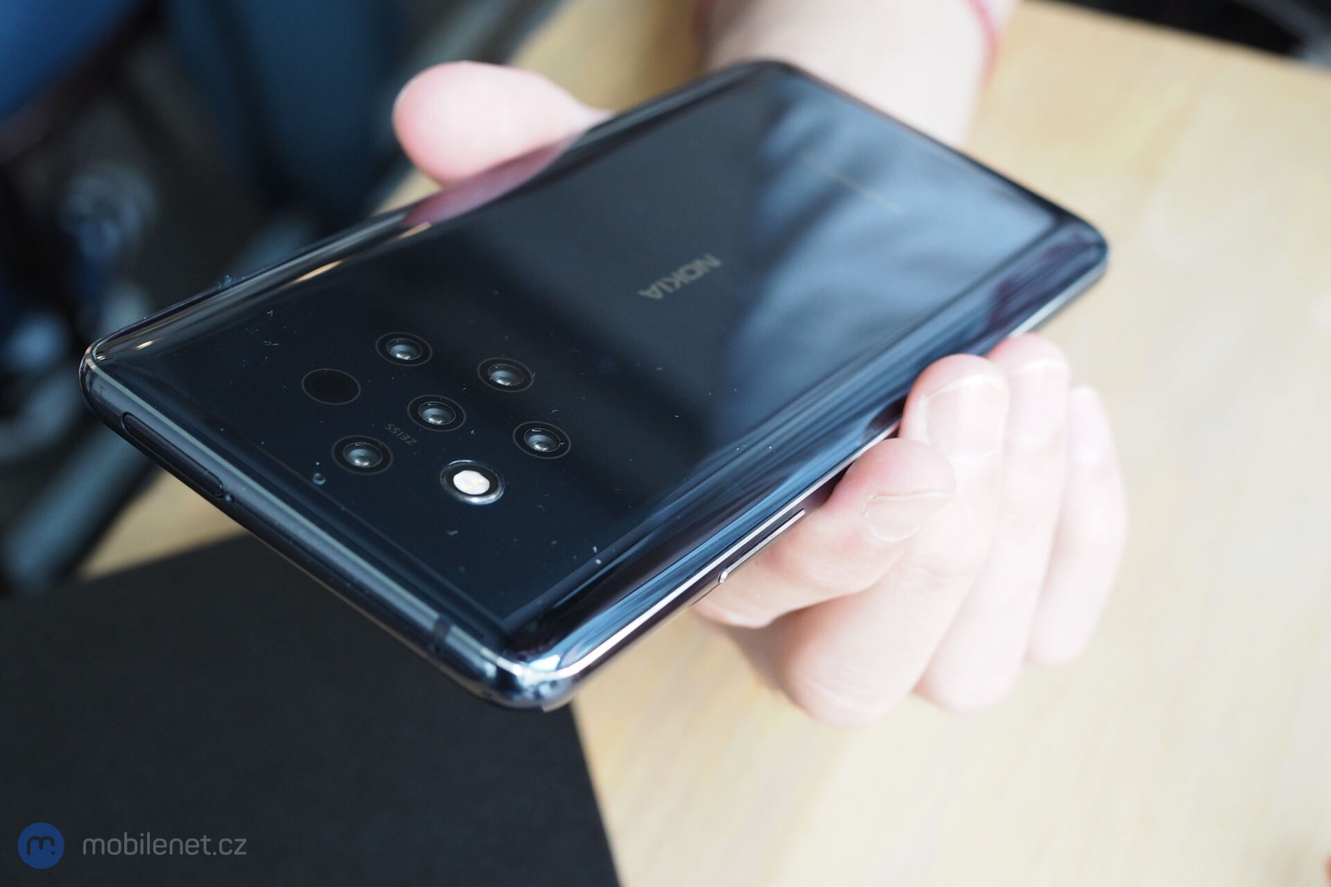 Nokia 9 PureView
