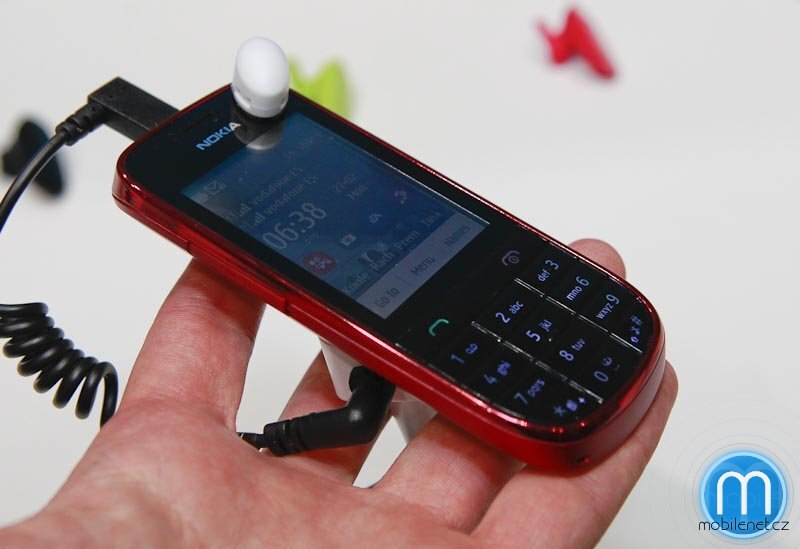 Nokia Asha 203