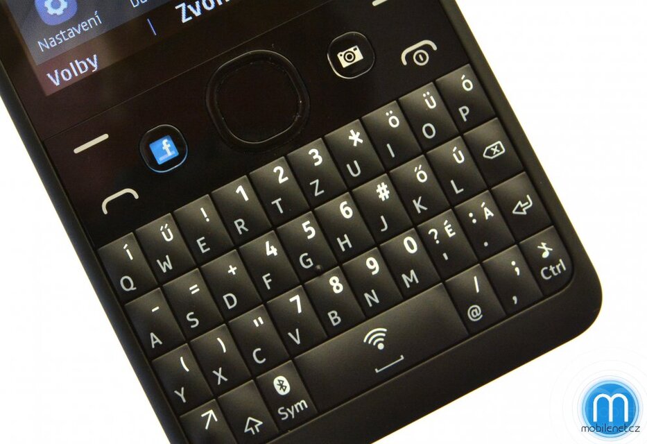 Nokia Asha 210