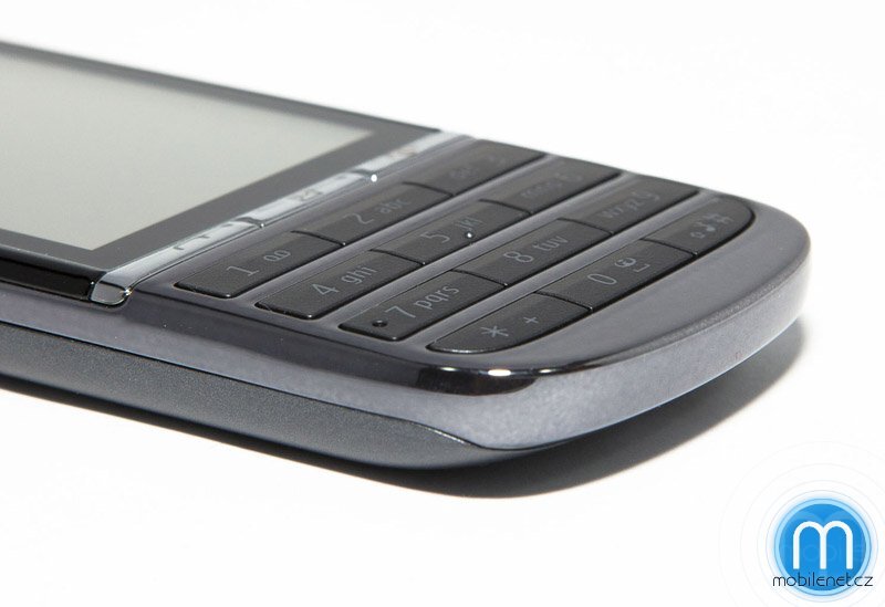 Nokia Asha 300