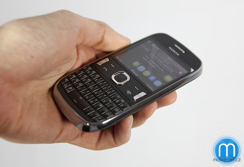 Nokia Asha 302