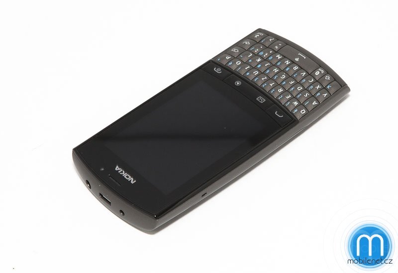 Nokia Asha 303