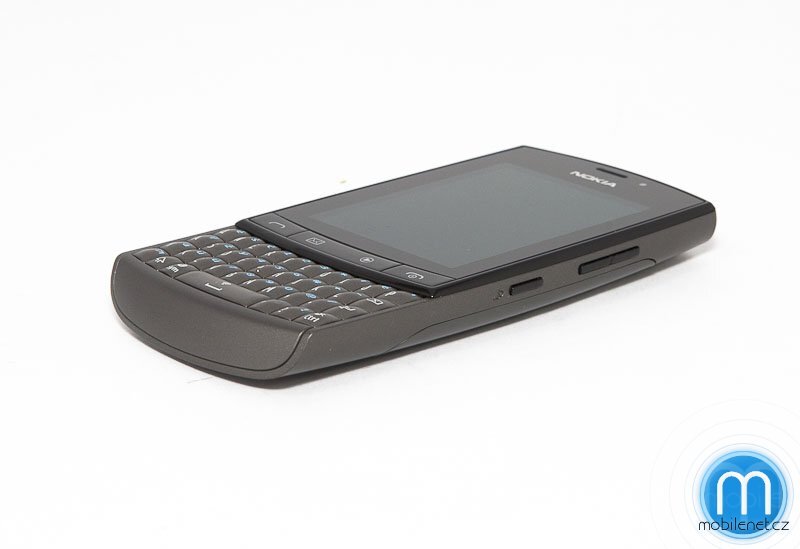 Nokia Asha 303