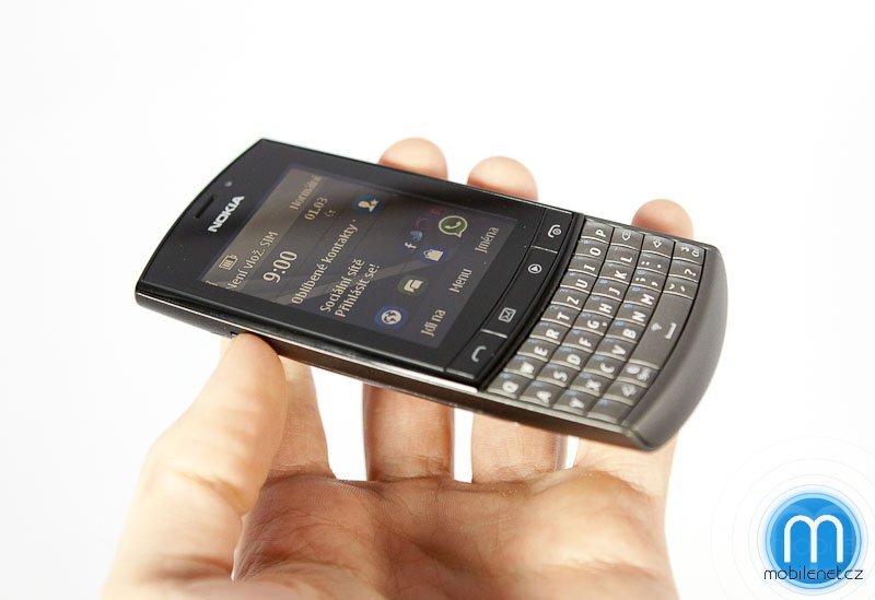 Nokia Asha 303