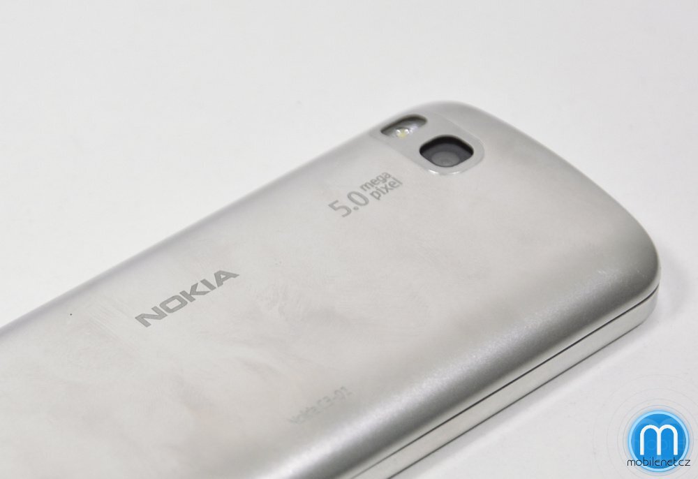 Nokia C3-01 Touch and Type