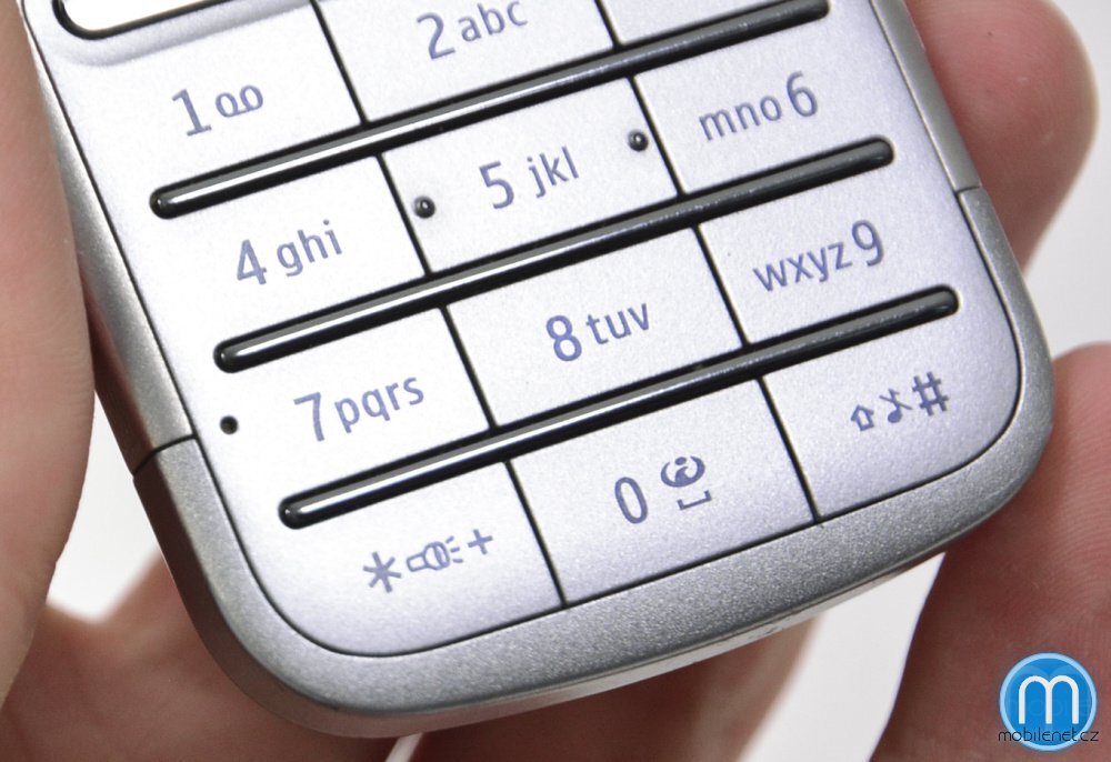 Nokia C3-01 Touch and Type