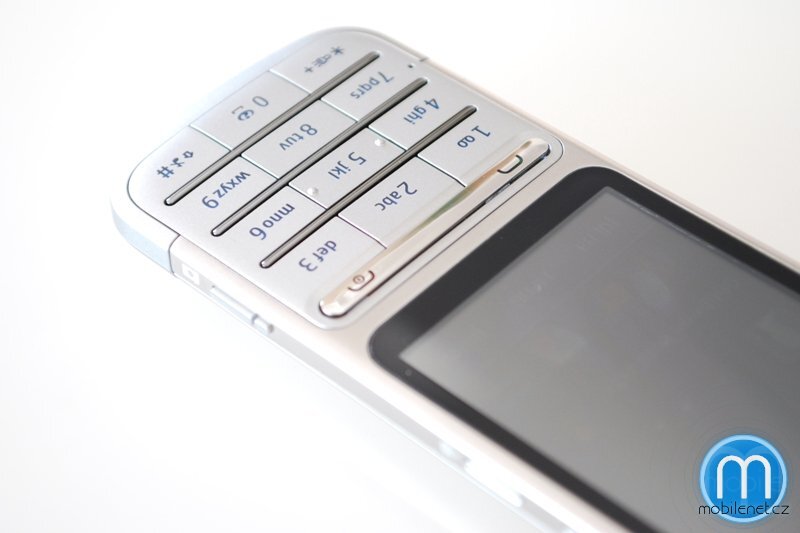 Nokia C3-01 Touch and Type