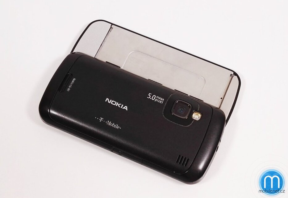 Nokia C6-00
