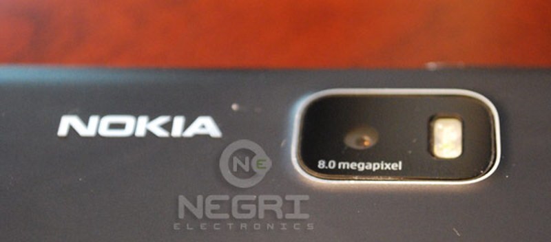 Nokia C7