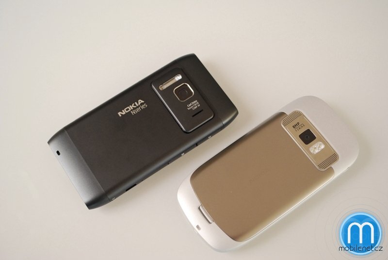 Nokia C7 a Nokia N8