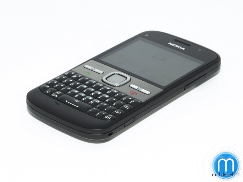 Nokia E5
