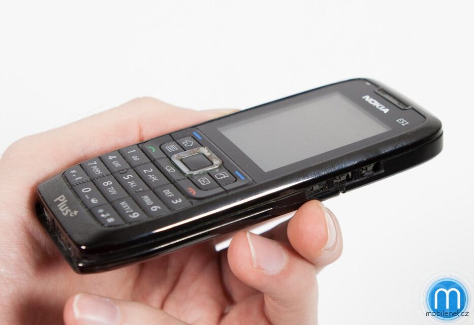 Nokia E51