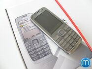 Nokia E52