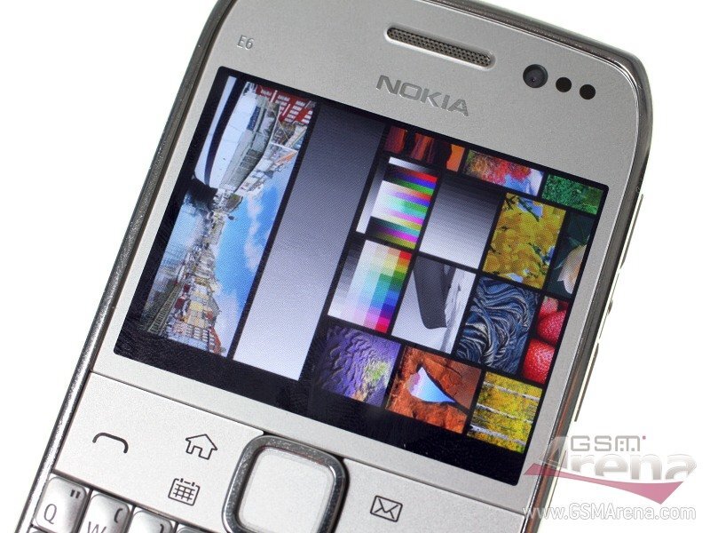 Nokia E6 -první živé fotografie