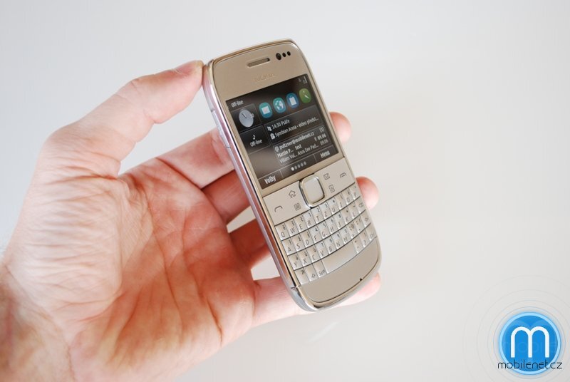 Nokia E6