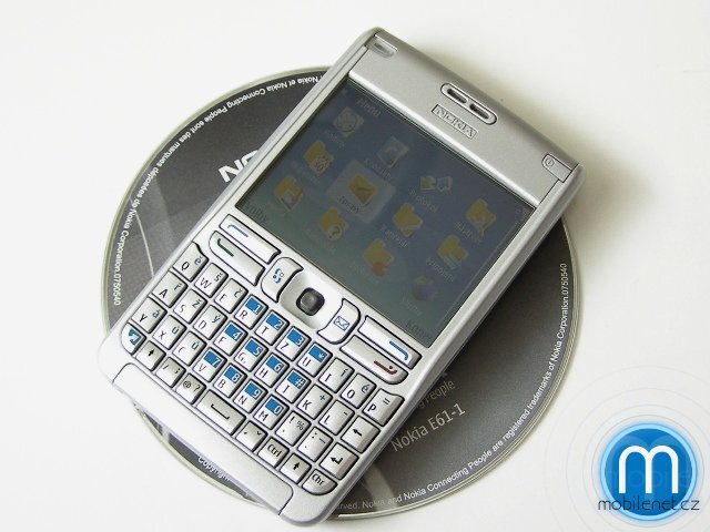 Nokia E61
